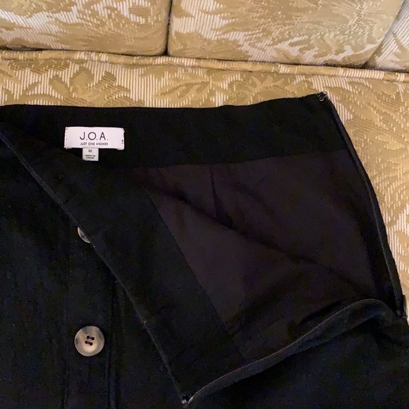 JOA button front mini pencil skirt - Picture 2 of 7